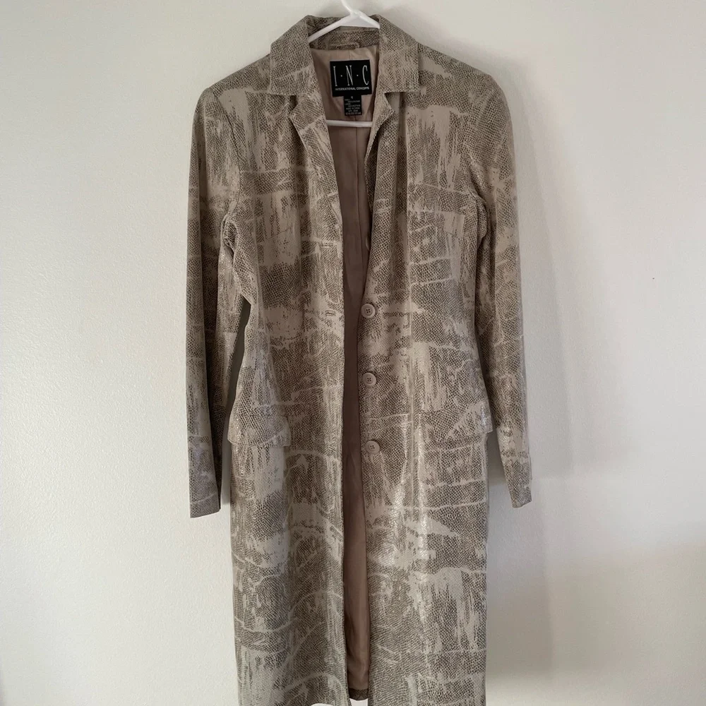 Inc jacket - Picture 1 of 2